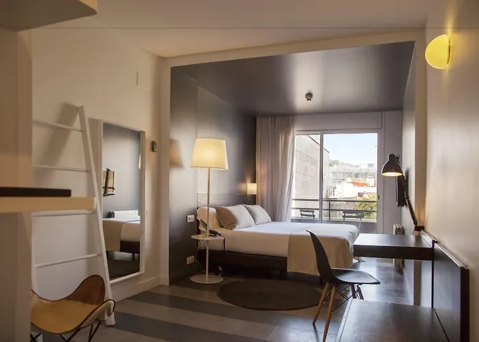 Hotel Sixties Ramblas 3*