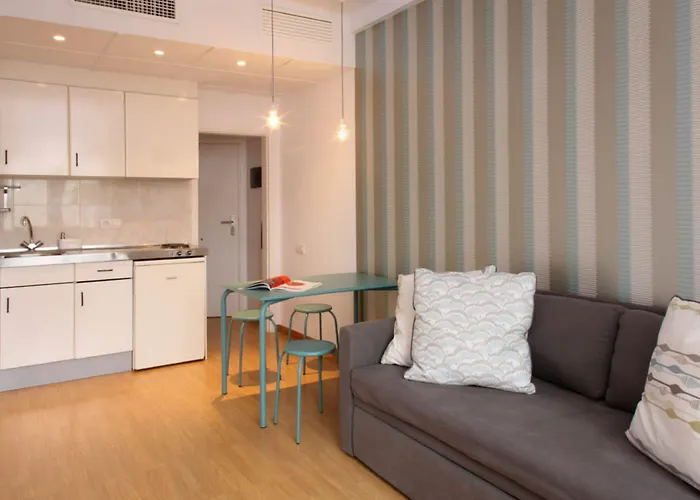 Hotel Sixties Ramblas 3*