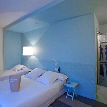 Otel Sixties Ramblas 3*