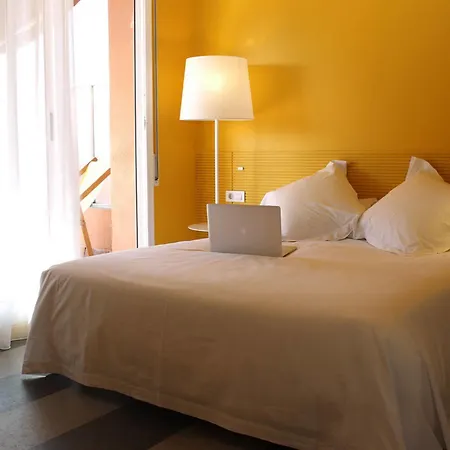 Hotel Sixties Ramblas 3*