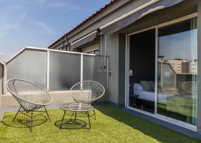 Sixties Ramblas 3* برشلونة