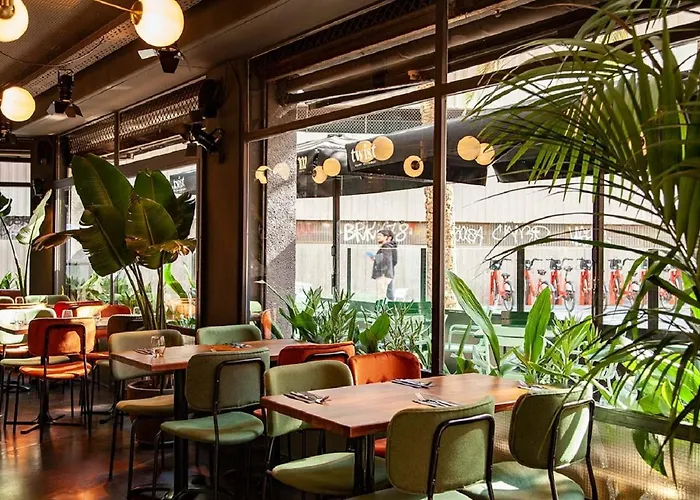 Sixties Ramblas Hotel 3*