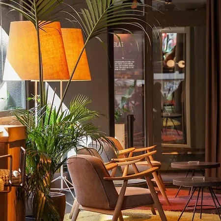 Sixties Ramblas Hotel