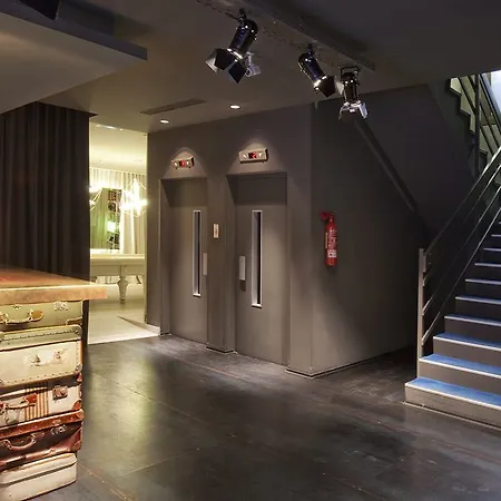 Hotel Sixties Ramblas 3*