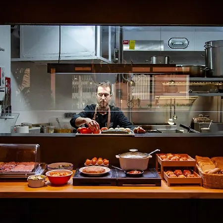 Hotel Sixties Ramblas Barcelona