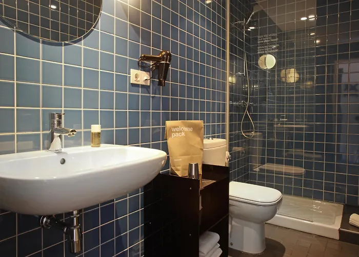 Sixties Ramblas Hotel 3*