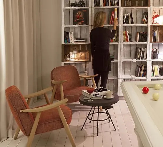 Sixties Ramblas Hotel