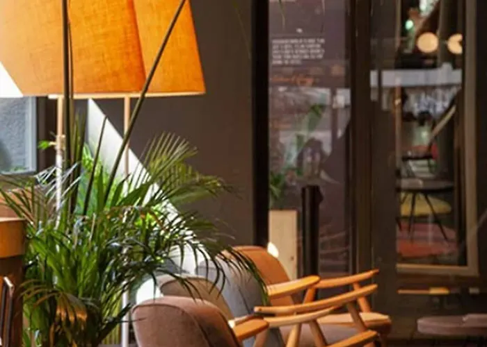 Sixties Ramblas Szálloda 3*